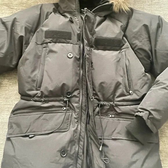 Pull&Bear Black Puffer Jacket with Fur Hood - Picture 5 of 5